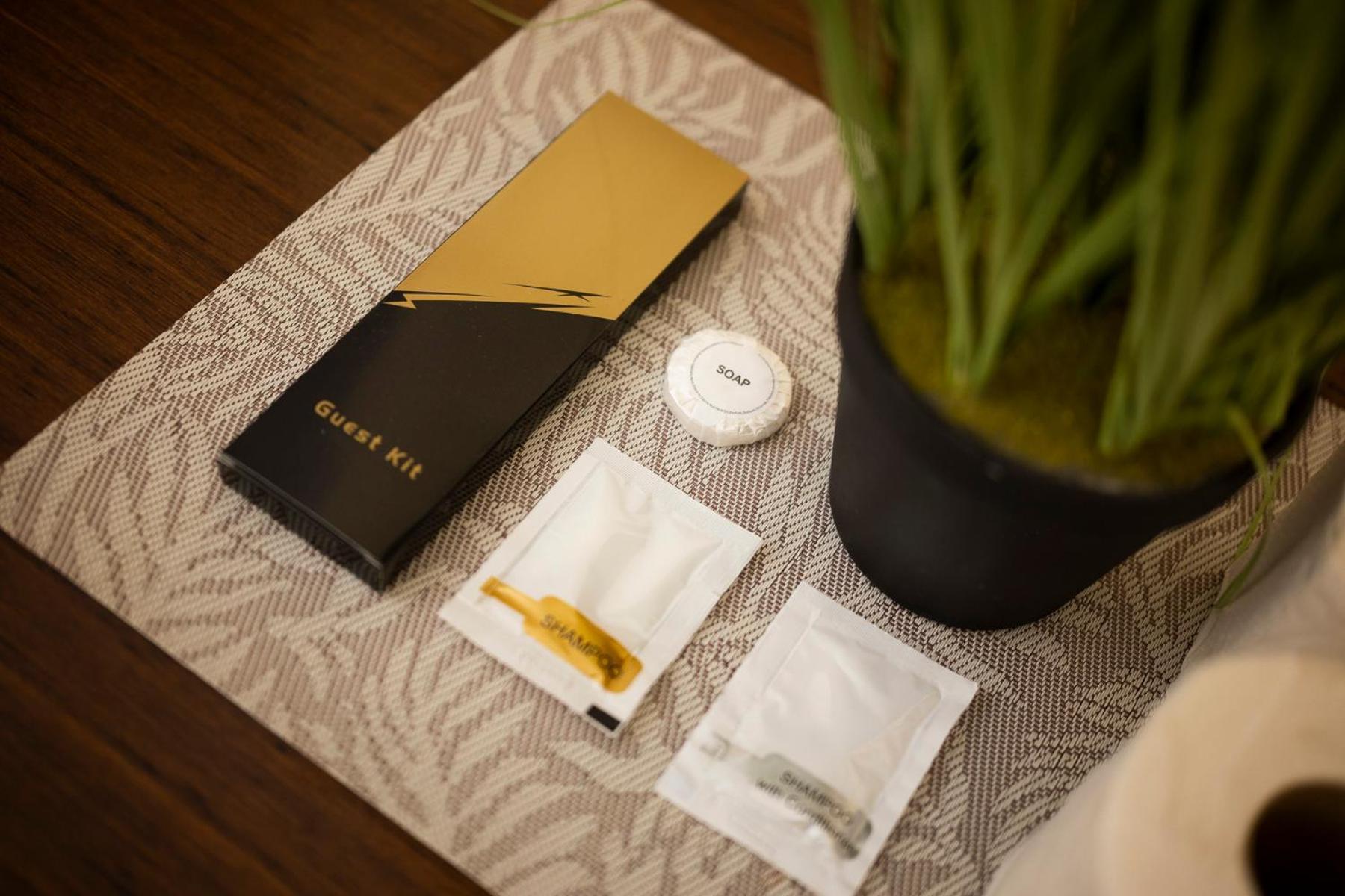 Mifana Suites - Panglao Island Dauis Kültér fotó